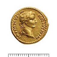 13 (17) RIC I2, 25. Tiberius, Aureus, Lyon 16-21 n. Chr., Gewicht: 7,815. Vs: Jugendliches Porträt mit Lorbeerkranz. Rs: Sitzende Frau mit Zweig und Szepter.