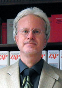 Joachim Walser. Mediator DA (Deutsche Anwaltsakademie), Rechtsanwalt seit 1986, Aufsichtsrat a.D., Sprecher eines Wirtschaftsausschusses a.D., Prokurist a.D., Vorstand einer Unternehmervereinigung, ausgebildeter Mediator.