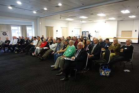 Die Kongress-Besucher. Foto: UK.