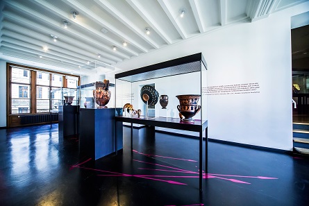 Einblick in die Ausstellung. © Ruedi Habegger, Antikenmuseum Basel und Sammlung Ludwig.