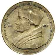Vorderseiten der Erasmus-Medaille aus dem Besitz des Universalgelehrten, entworfen 1519, und einer modernen Adaption von Loekie Metz (1969).