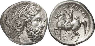 Tetradrachme Philipps II. mit der Darstellung des Königs, eine Ansprache vor der Heeresversammlung haltend, geprägt in Pella ca. 359-355/4. Aus Auktion Nomos 2 (2010), 55.