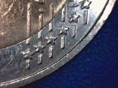 2-Euro 2002 (Deutschland) mit Mehrfachschlag. Schätzung: 10 Euro.