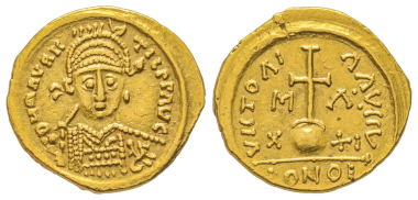 Nr. 402: Merowinger. Solidus, Marseille. Im Namen des Mauritius Tiberius. Aus Auktion Münzen und Medaillen AG 81 (1995), Nr. 956. Sehr selten. Gutes sehr schön. Taxe: 7.000 Euro.